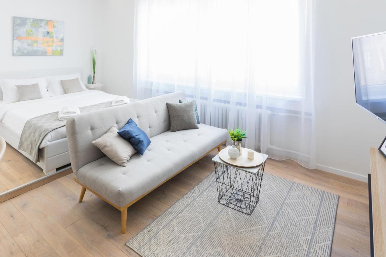 Flower Square Apartments Zagreb Bagian luar foto