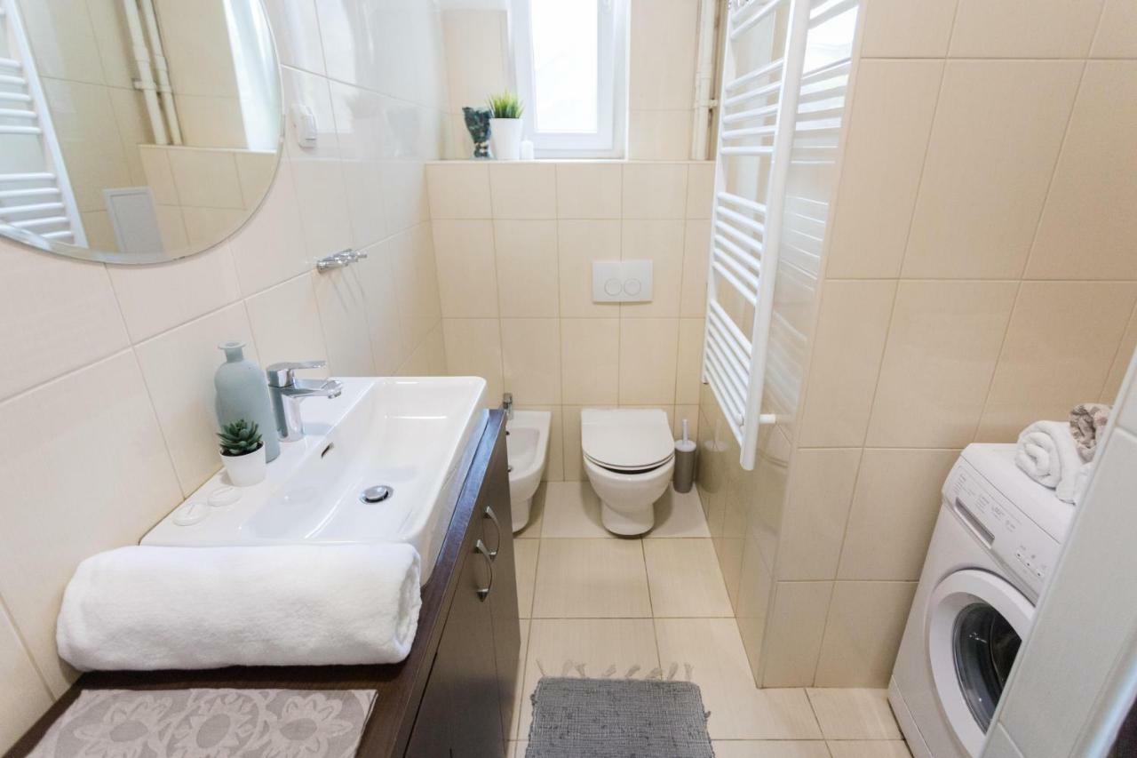 Flower Square Apartments Zagreb Bagian luar foto